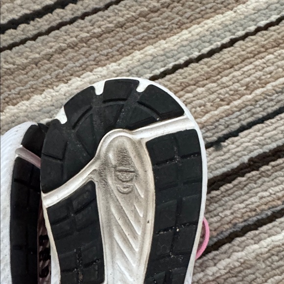 Asics Women's Pink Athletic Shoes - Picture 6 of 10